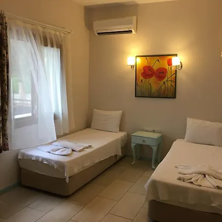 Beyaz Guvercin Butik Selimiye (Aegean)