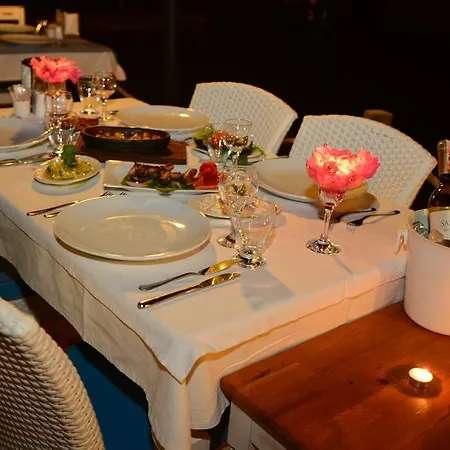 Beyaz Guvercin Butik